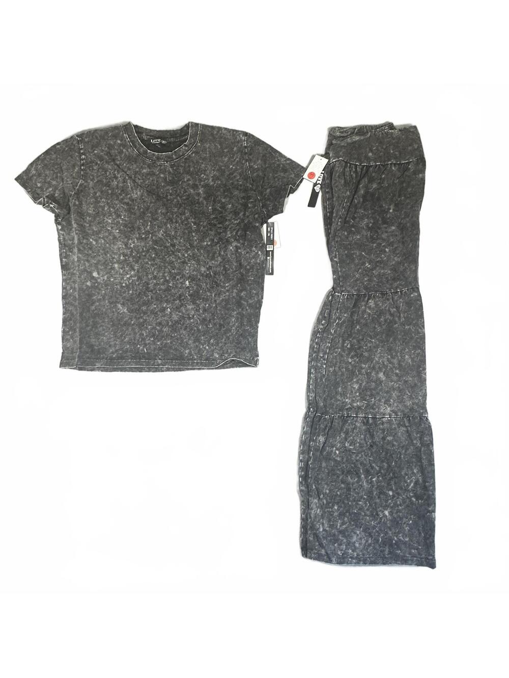 Plus Size 1 XL Acid Wash Tiered Palazzo Pants and Crew Neck Shirt
